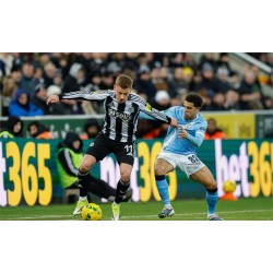 Manchester City logra una doble victoria sobre el Newcastle United