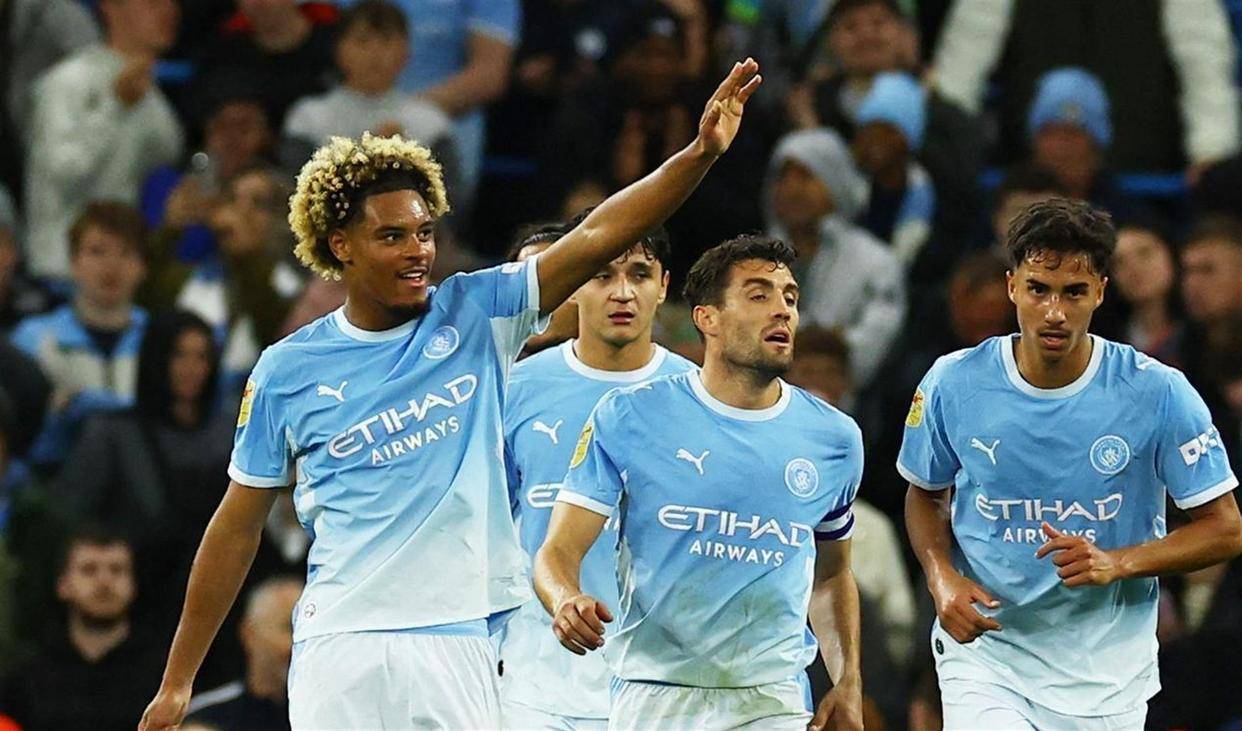 El Manchester City consolida el liderato con cinco victorias consecutivas